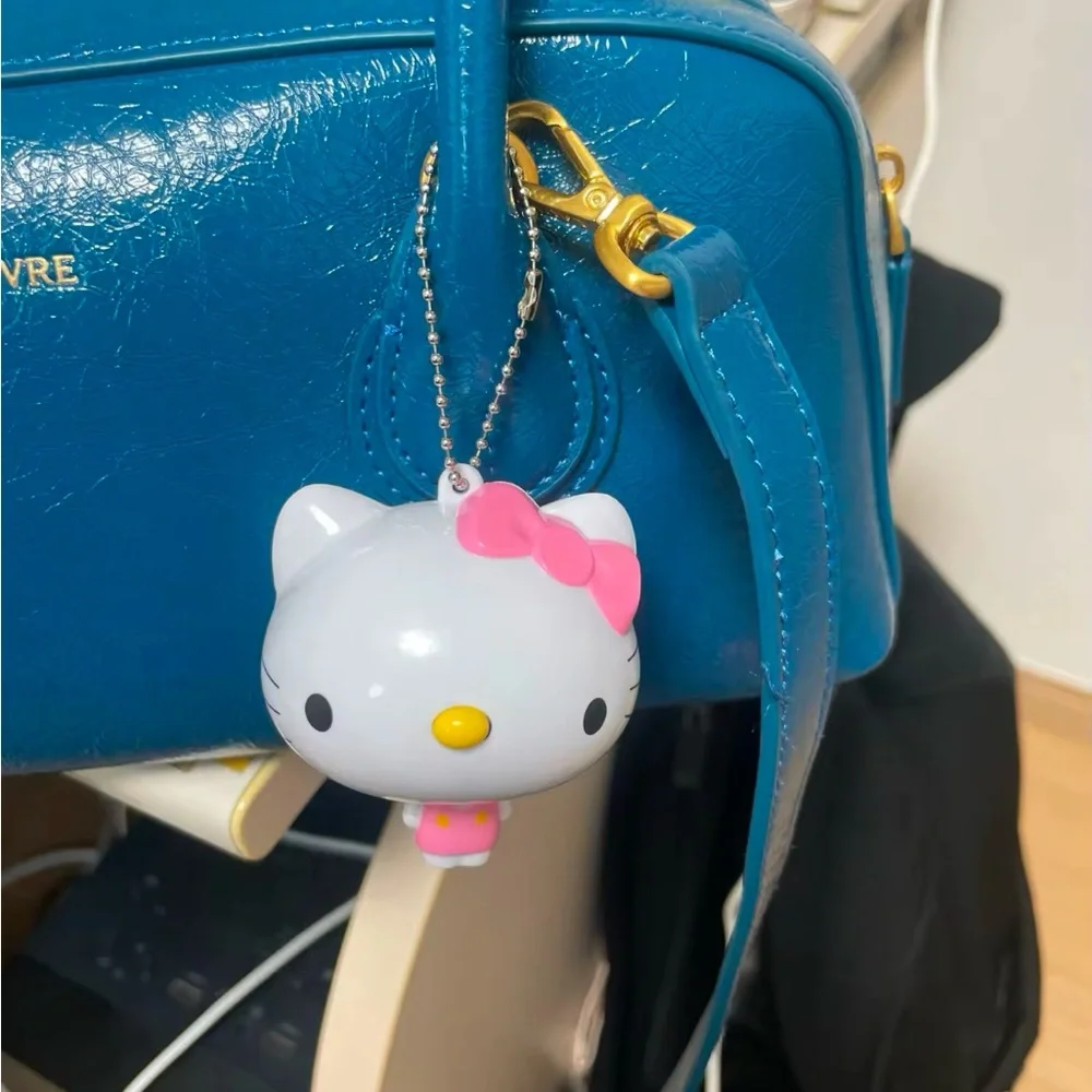 Hello Kitty Measure tape Keychain / bag charm Mini Measuring Tape Ruler, New